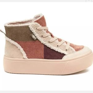 Rocket dog high top sneakers